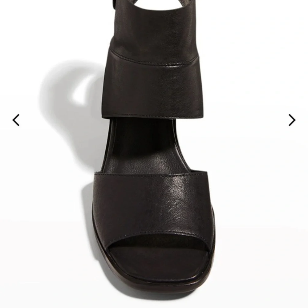 Eileen fisher ARTS ankle- cuff leather sandal